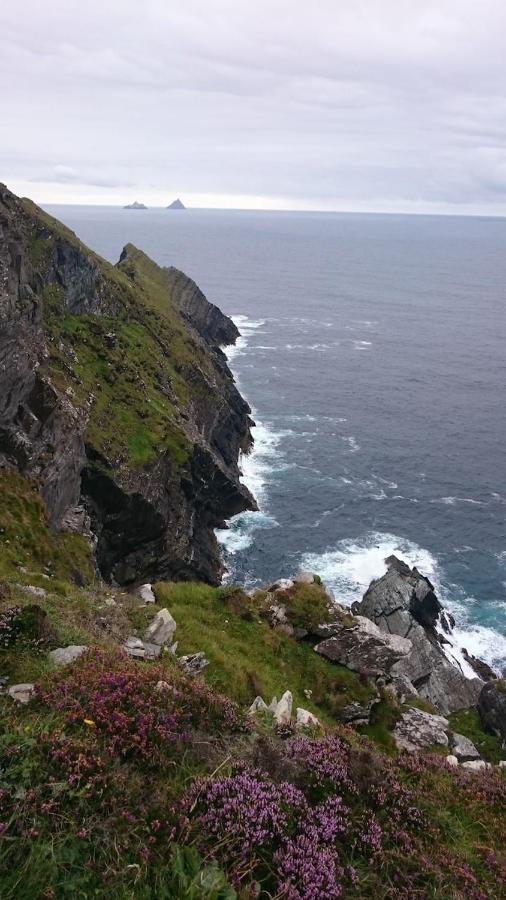 Skellig View Harbour View Sunrise Apartment Portmagee Exteriör bild