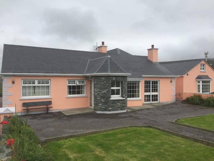 Skellig View Harbour View Sunrise Apartment Portmagee Exteriör bild
