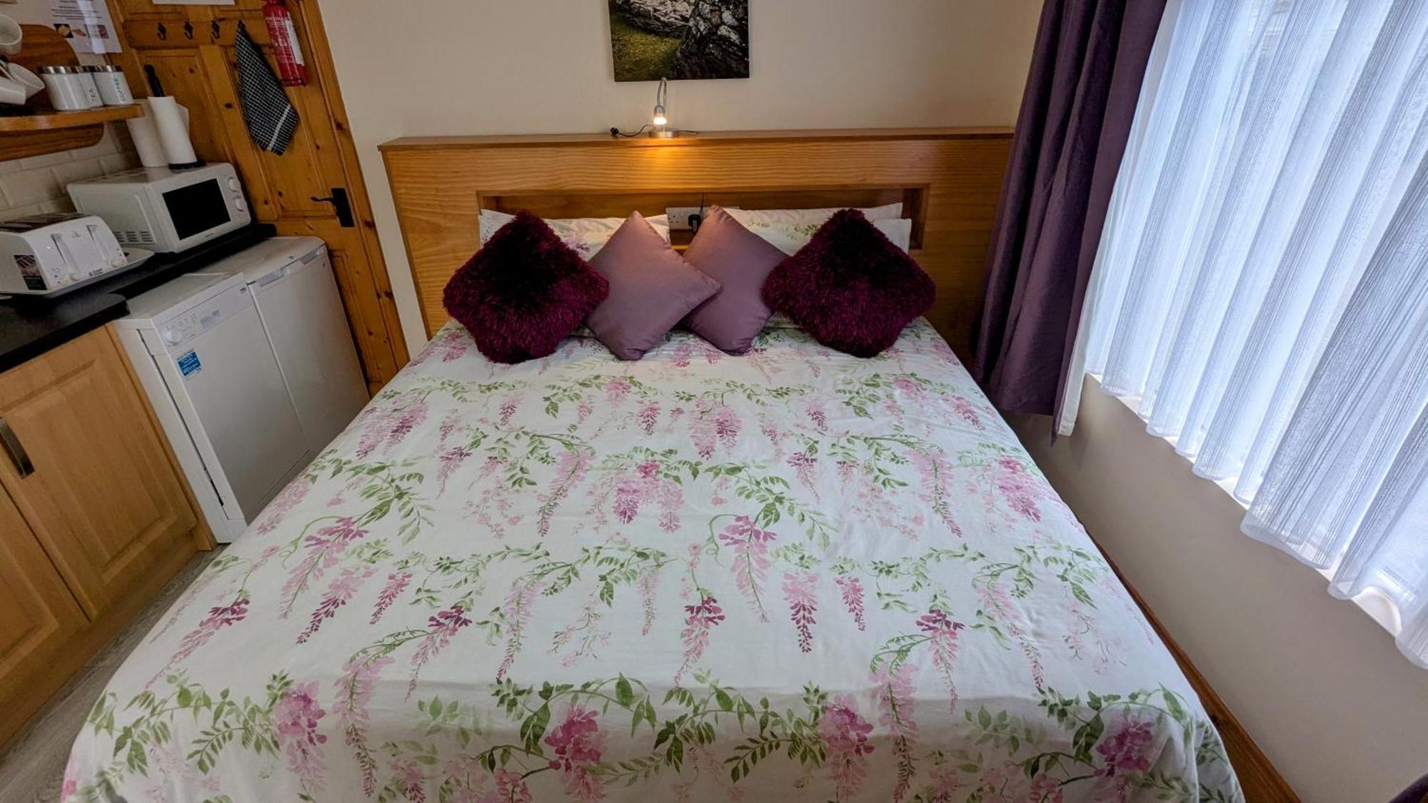 Skellig View Harbour View Sunrise Apartment Portmagee Exteriör bild